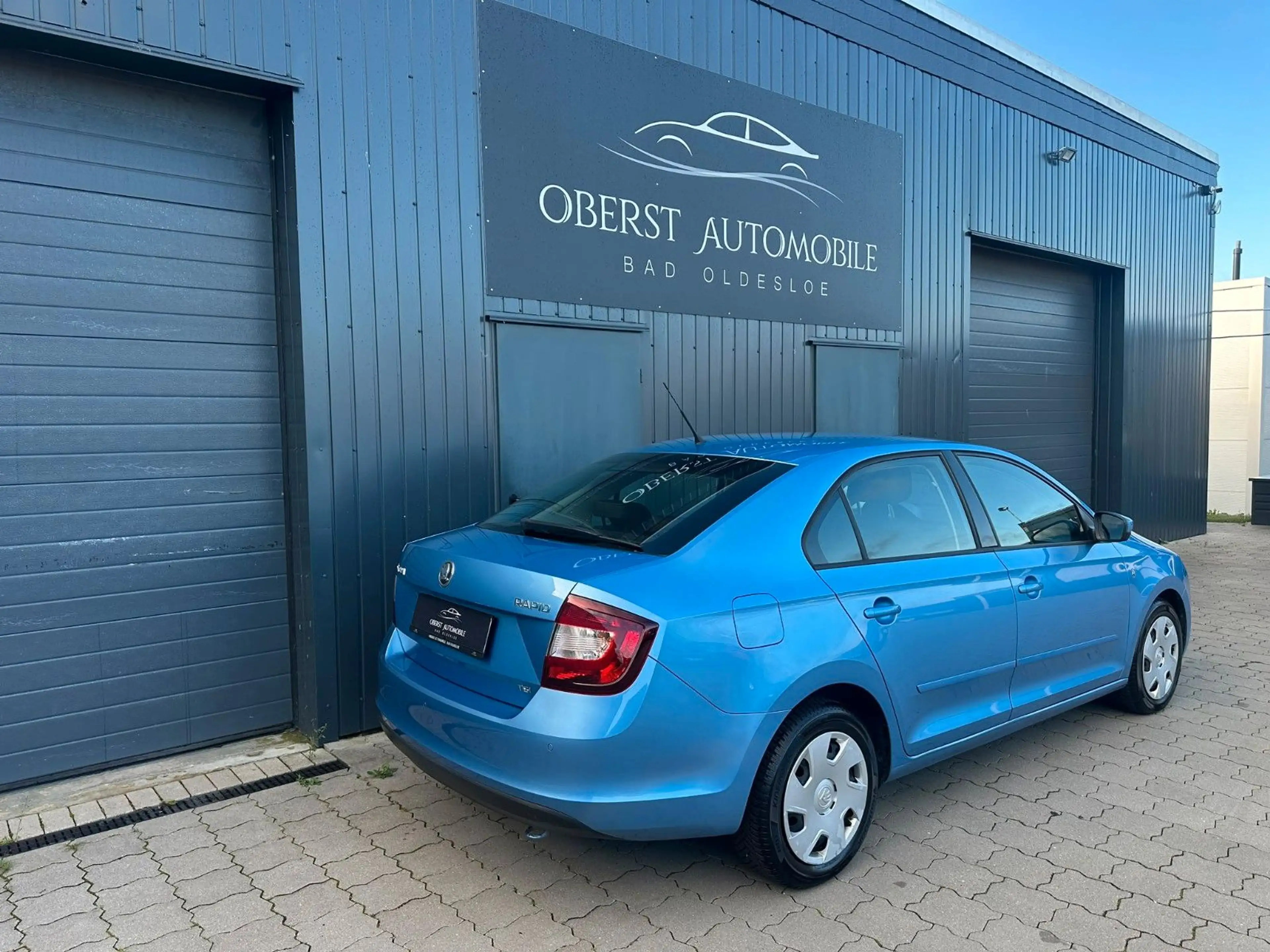 Skoda Rapid/Spaceback Ambition*1.Hand*AHK*Tüv Neu*Service Neu* — photo 7