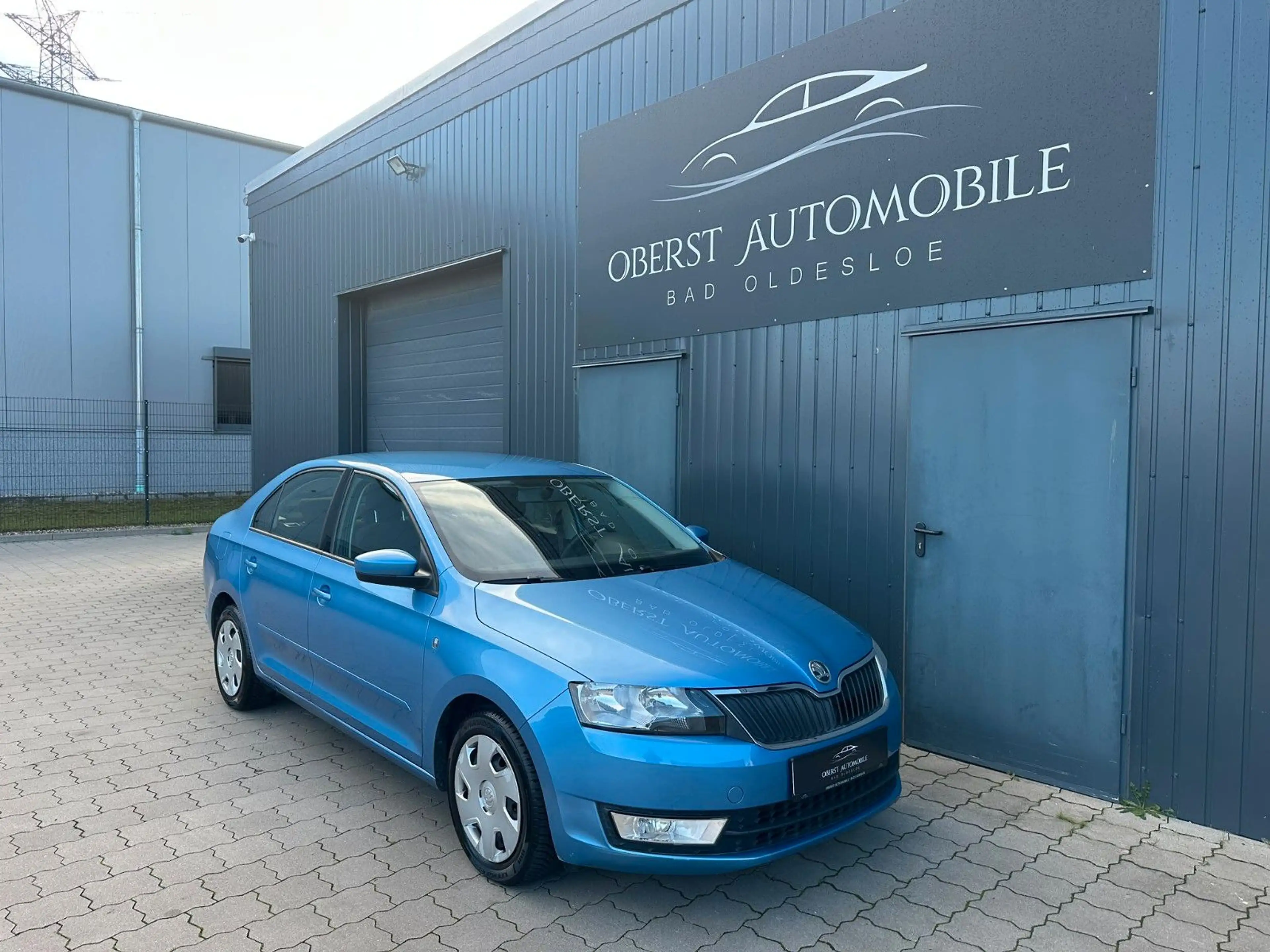 Skoda Rapid/Spaceback Ambition*1.Hand*AHK*Tüv Neu*Service Neu* — photo 9
