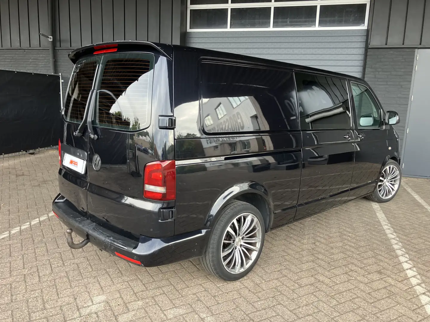 Volkswagen T5 Transporter 2.0 TDI BM L2H1 4Motion DC XENON-LEDER-DSG - 2