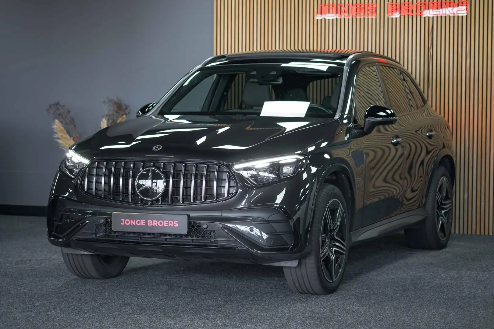 Mercedes-Benz GLC 400 400e 4MATIC AMG Line |Pano|Burmester|Luchtv. Grijs - 2