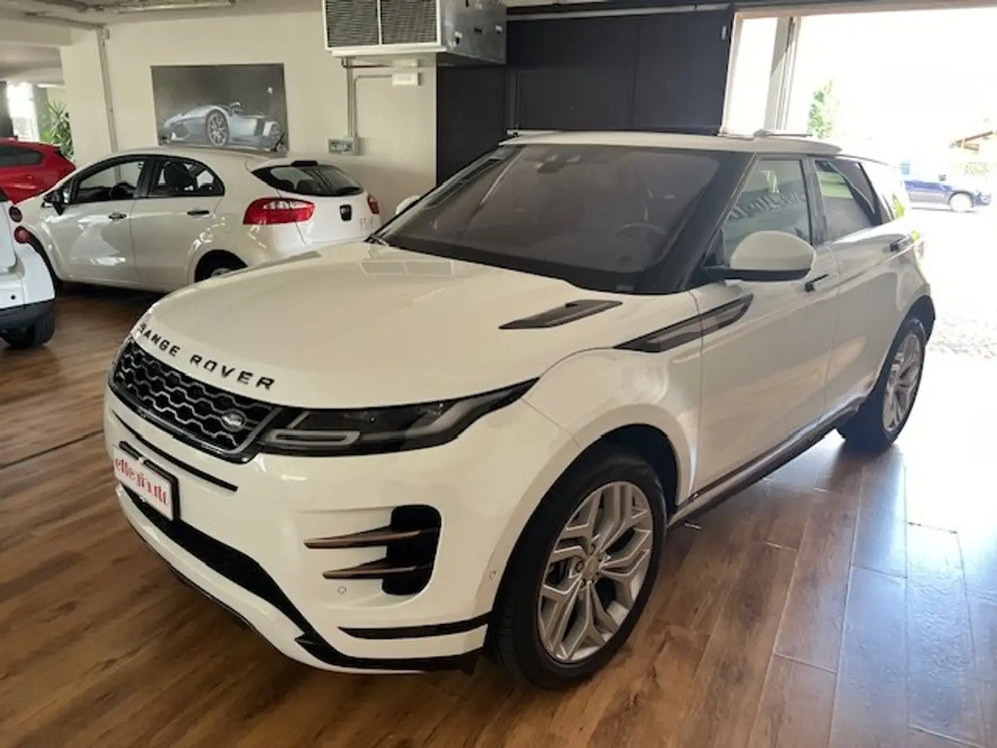 Land Rover Range Rover Evoque Evoque 2.0d i4 mhev R-Dynamic HSE awd 180cv auto Blanc - 2