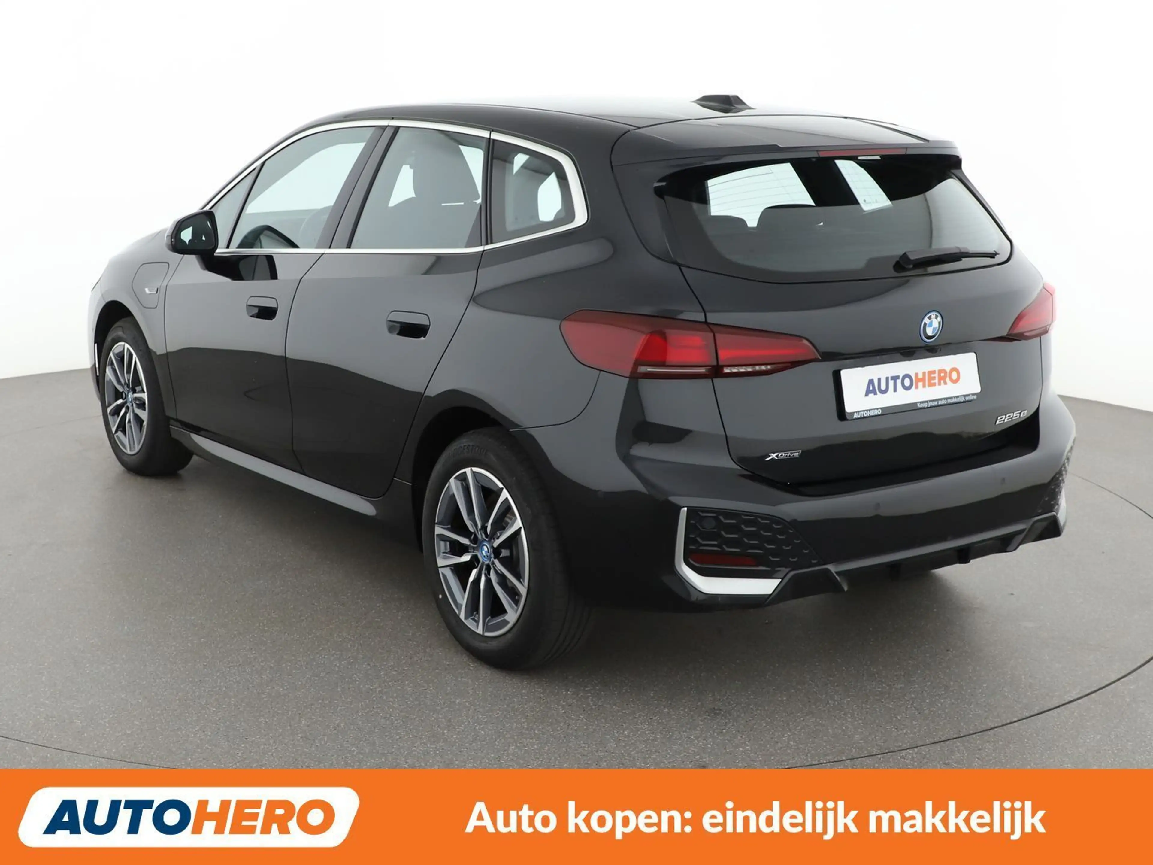 BMW 225 225e Active Tourer xDrive M Sport — photo 4