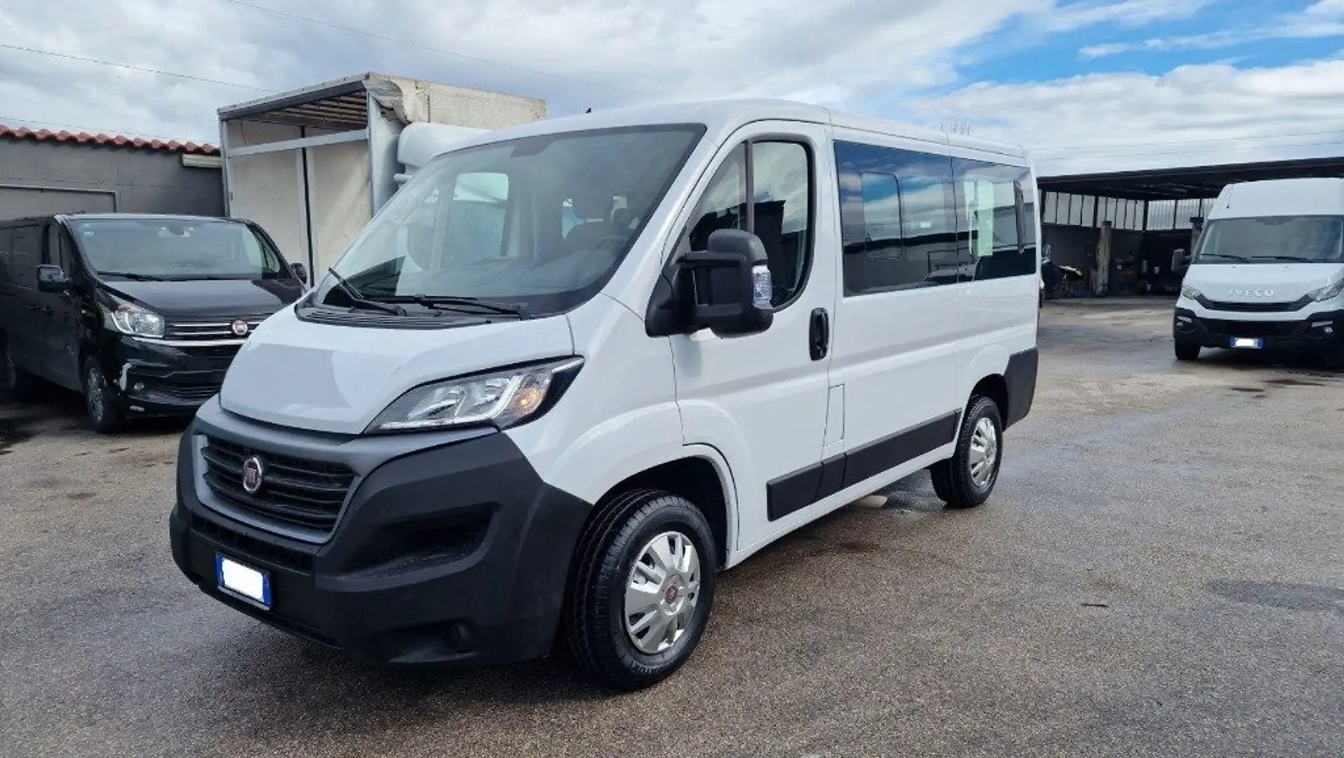 Fiat Ducato 30 2.3 MJT 140CV PC-TN Panorama Blanco - 1