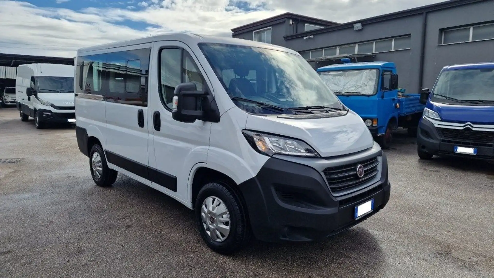 Fiat Ducato 30 2.3 MJT 140CV PC-TN Panorama Blanco - 2