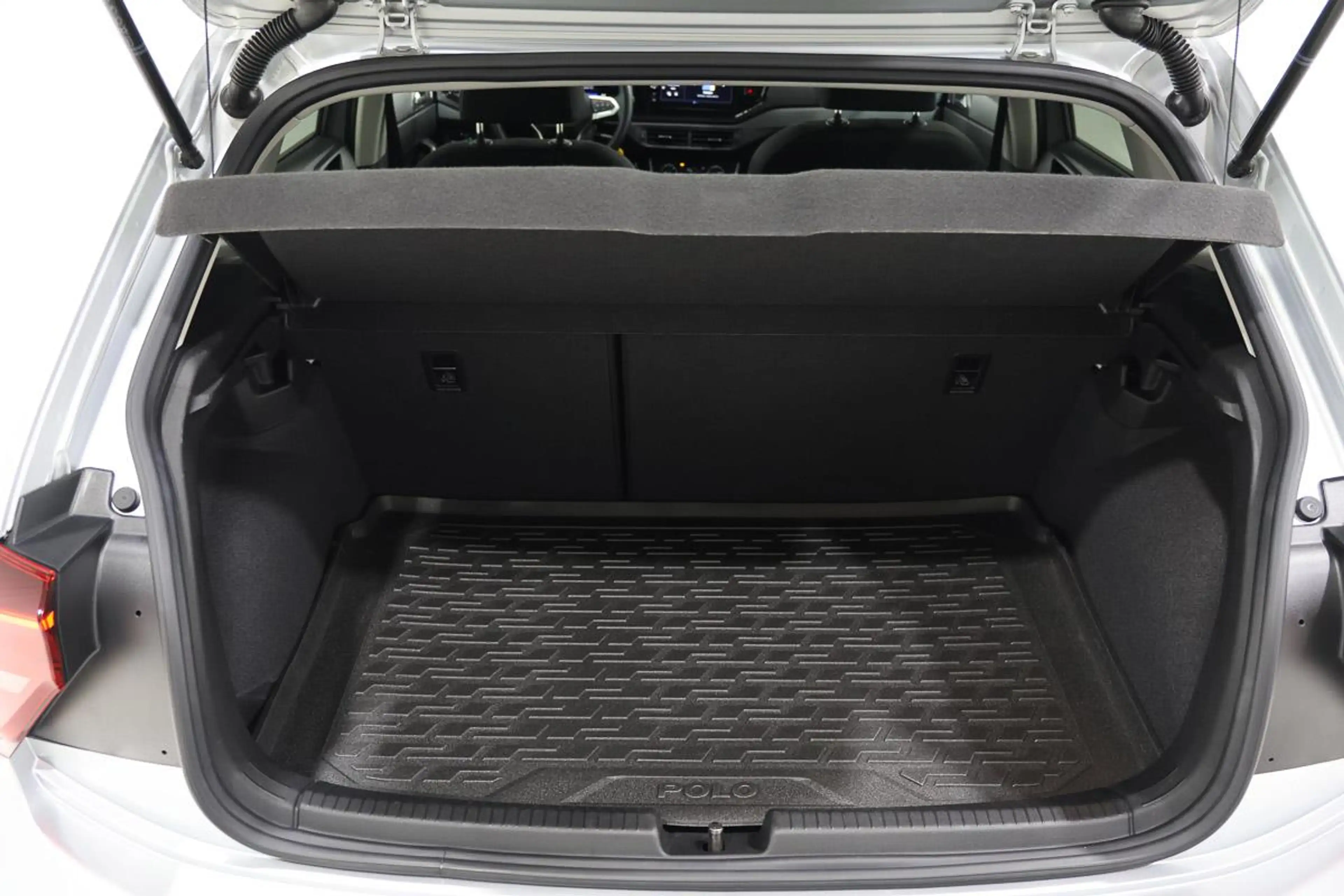 Volkswagen Polo 1.0 TSI 95 DSG LED CARPLAY RADAR JA — photo 12