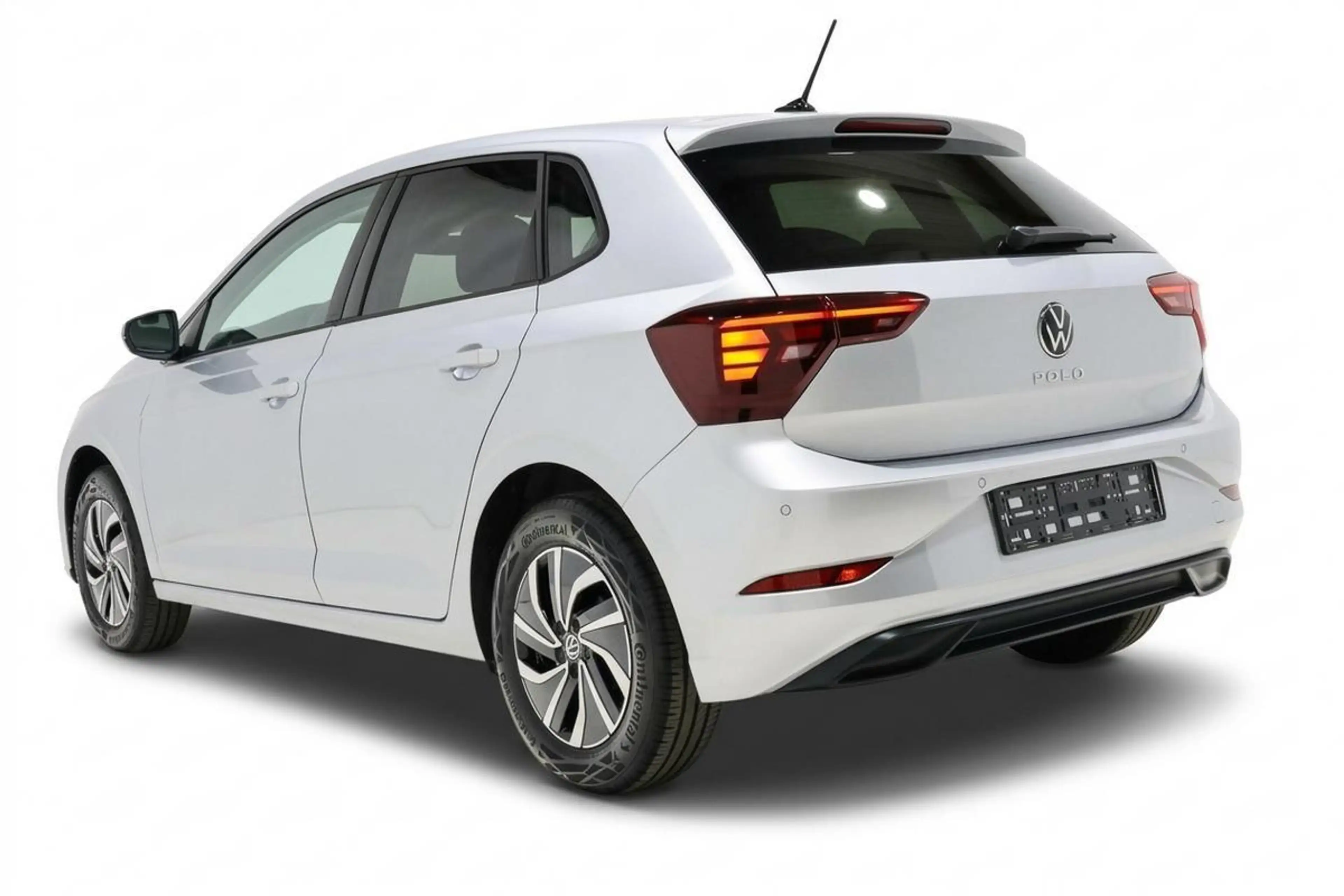 Volkswagen Polo 1.0 TSI 95 DSG LED CARPLAY RADAR JA — photo 4