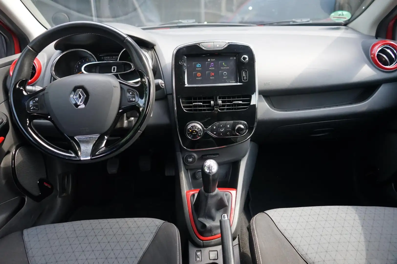 Renault Clio 0.9 TCe Authentique, Navi, CC, Led, Clima Rood - 2