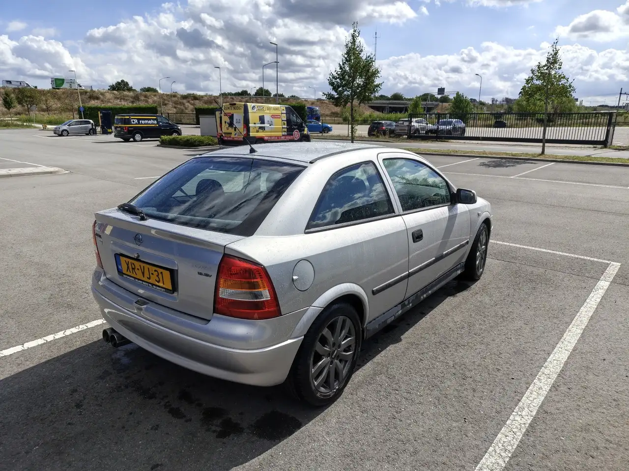 Opel Astra 1.8-16V Sport, foto 6