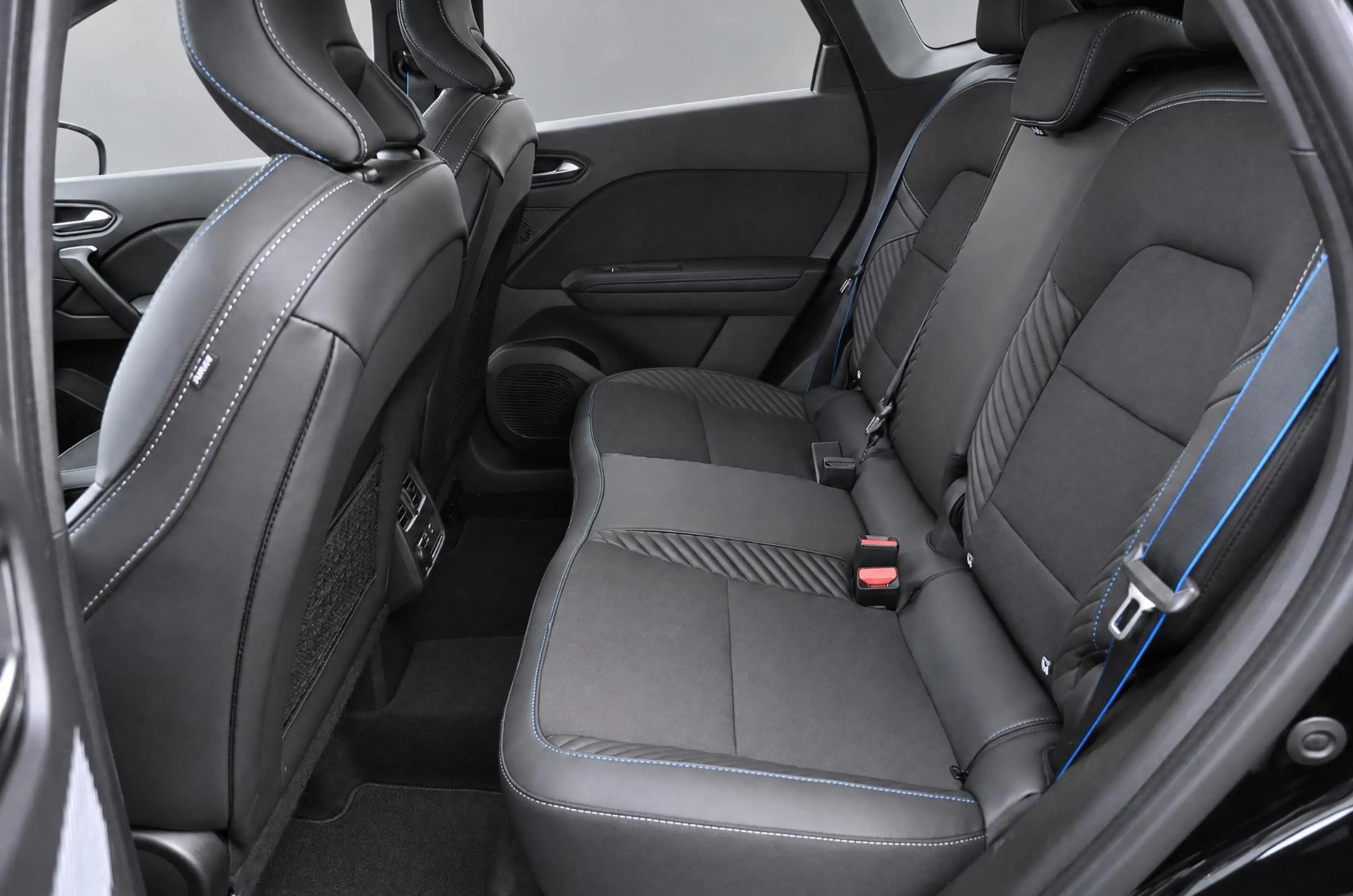 Renault Symbioz E-Tech full hybrid 145 esprit Alpine | STUUR/STOEL — photo 12