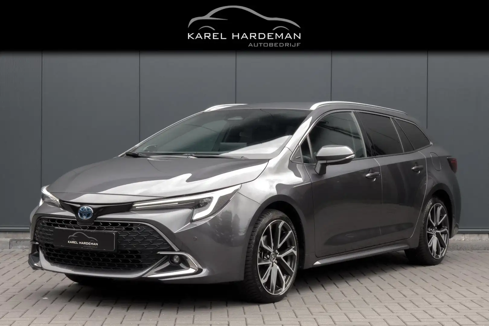 Toyota Corolla Touring Sports Hybrid 140 Executive | ADAPTIEVE CR Grijs - 1