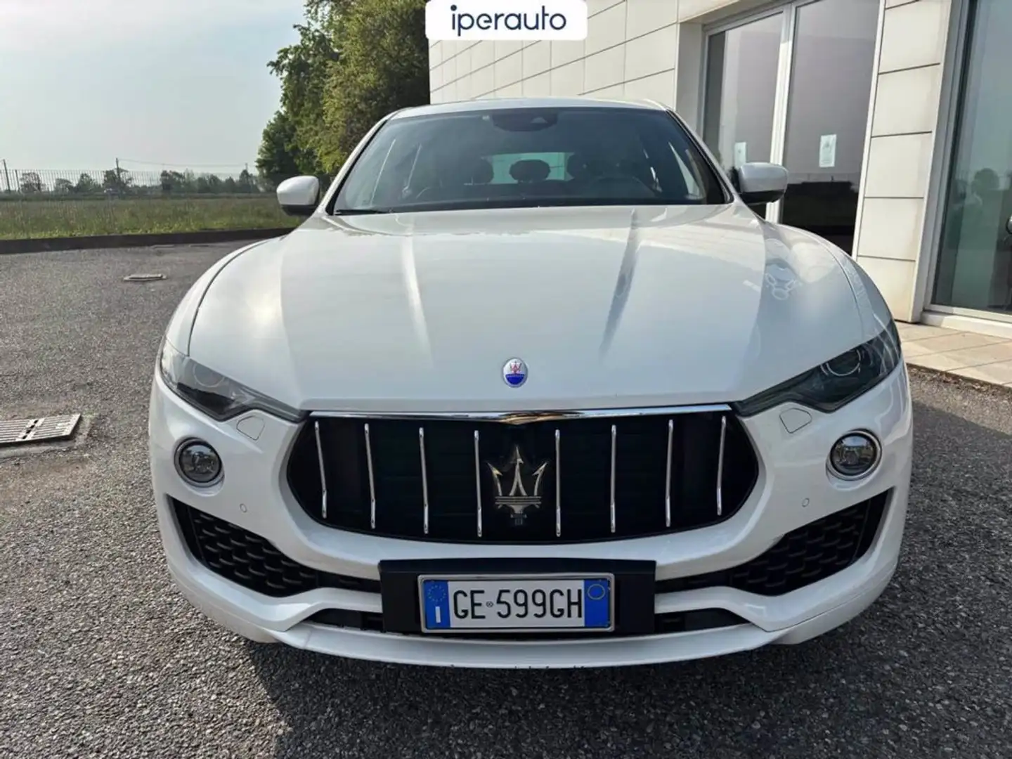 Maserati Levante 3.0 v6 275cv auto **MOTORE NUOVO** Bianco - 2