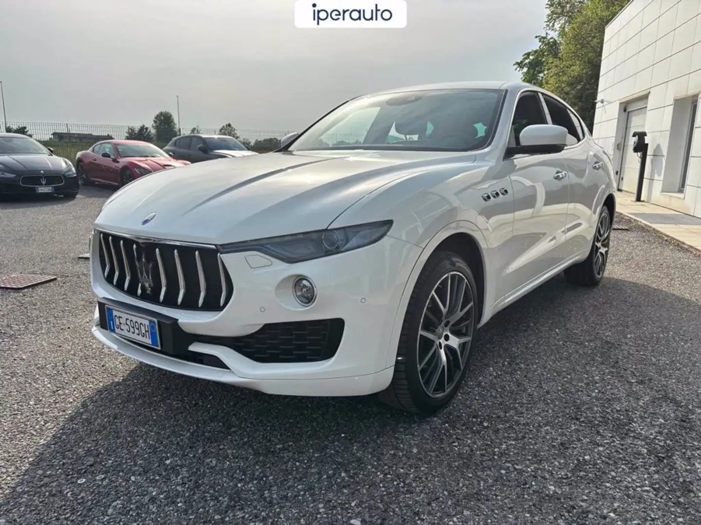 Maserati Levante 3.0 v6 275cv auto **MOTORE NUOVO** Bianco - 1