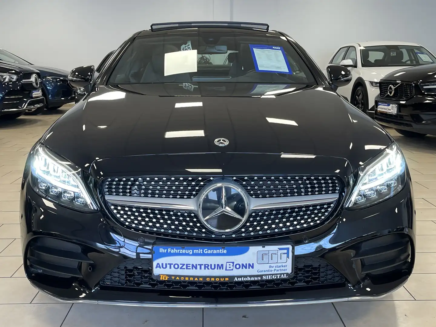 Mercedes-Benz C 300 4Matic AMG-Line Sport Pano. Leder LED Navi Noir - 2