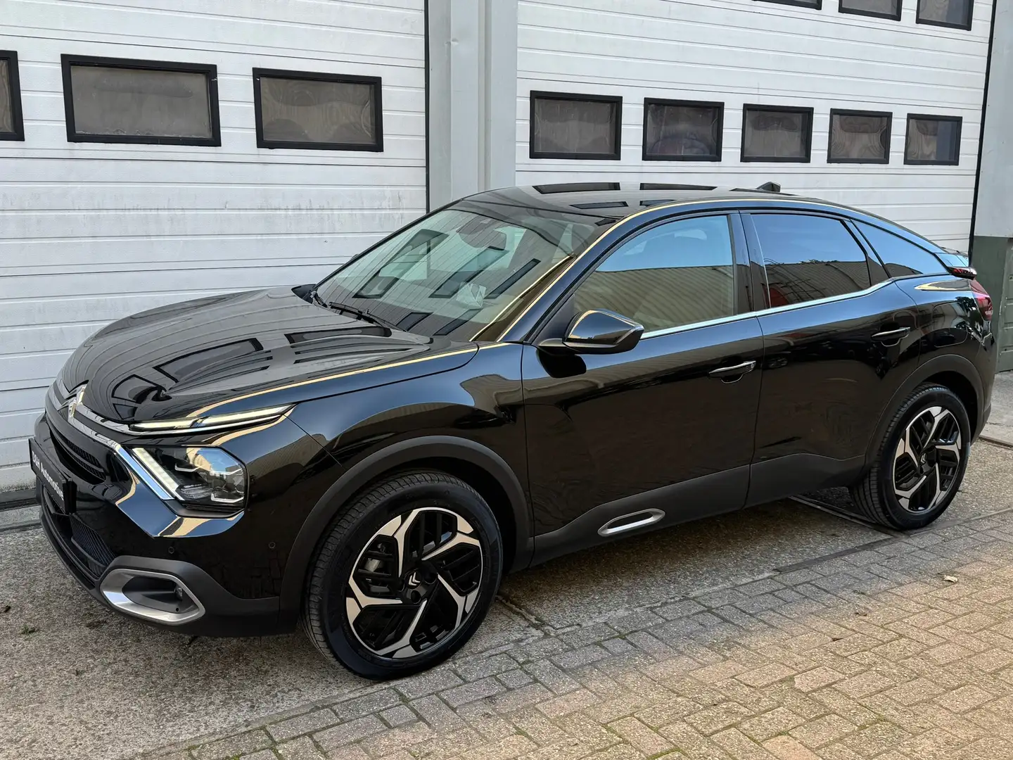 Citroen C4 1.2 Puretech Max aut/carplay/keyless/360camera/fro - 2