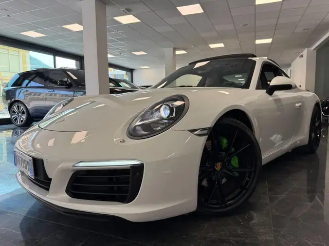 Porsche 991