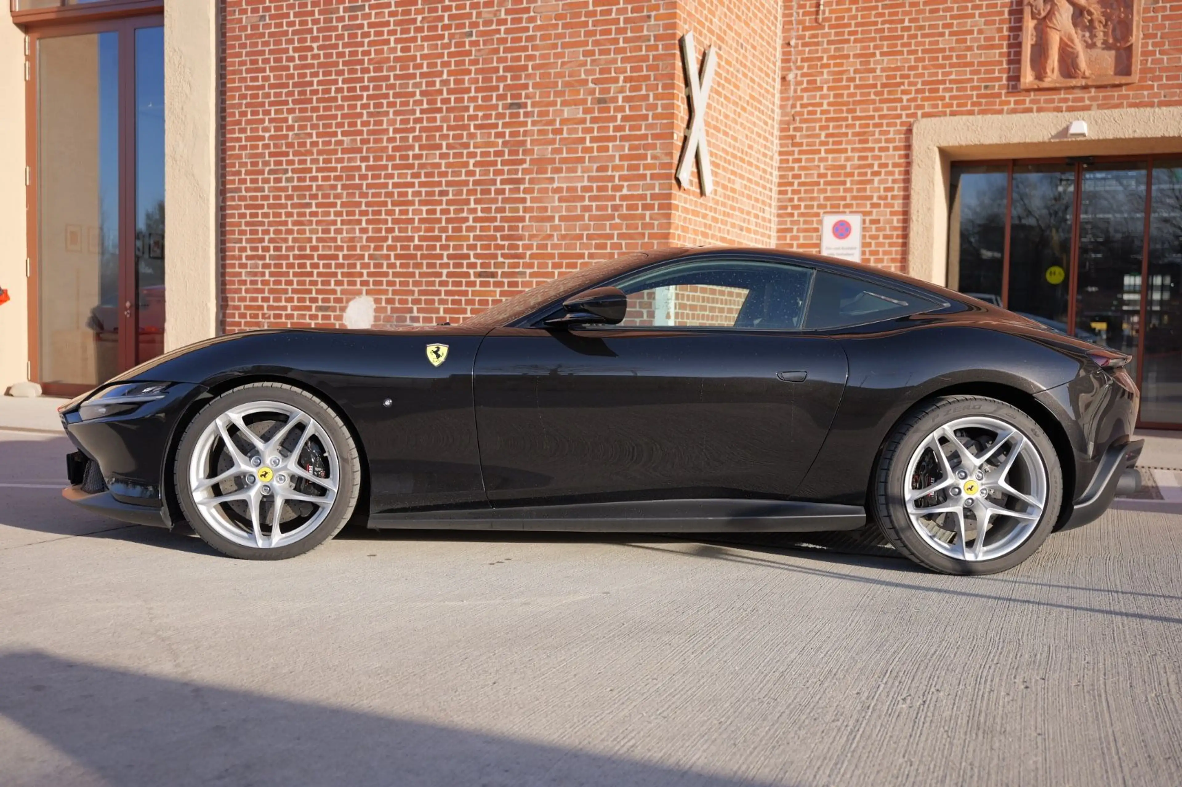 Ferrari Roma *deutschesFahrzeug*u-frei*1.Hand* — photo 5