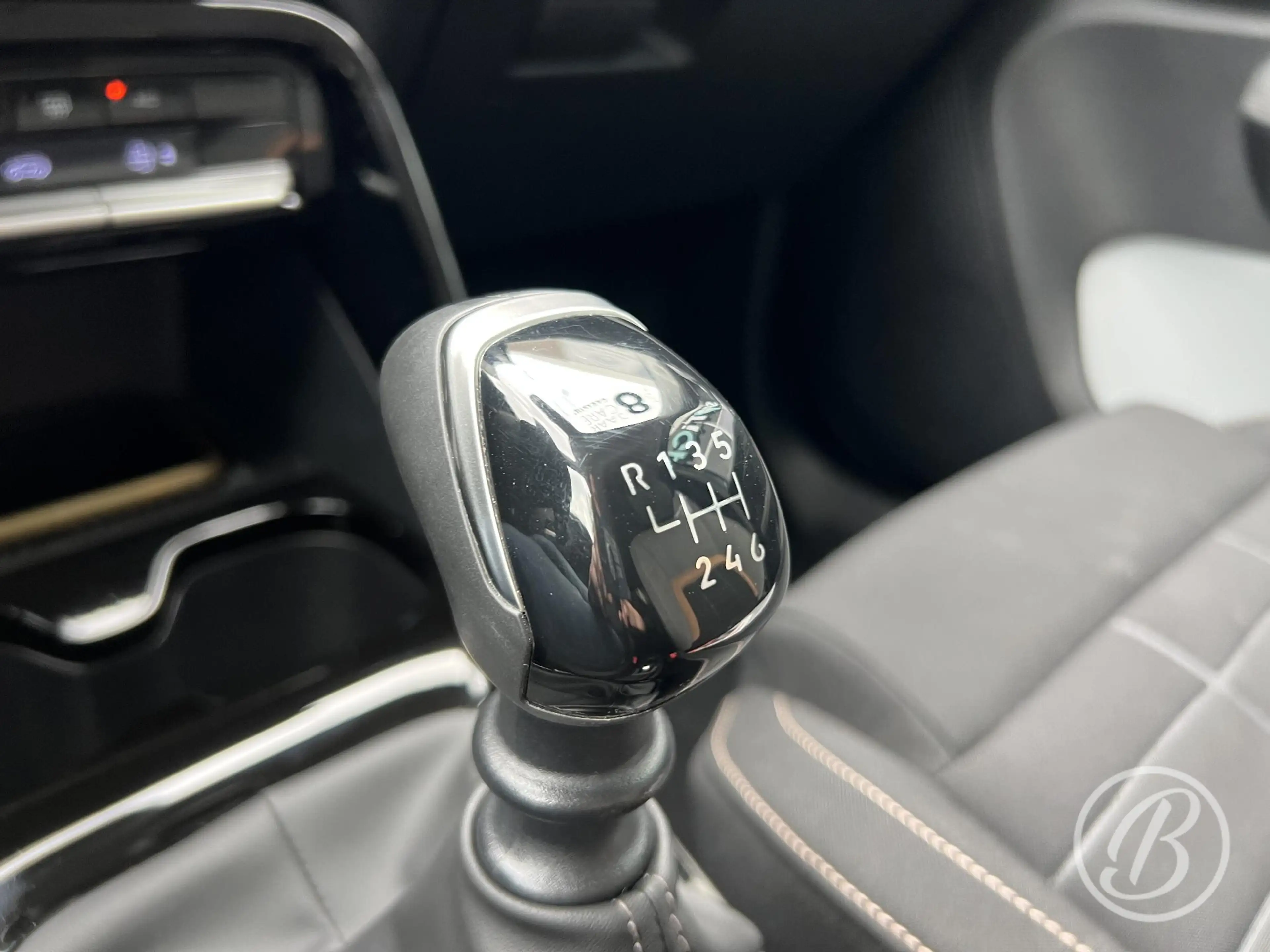 Citroen C3 Aircross 1.2 Turbo 100pk Plus — photo 38