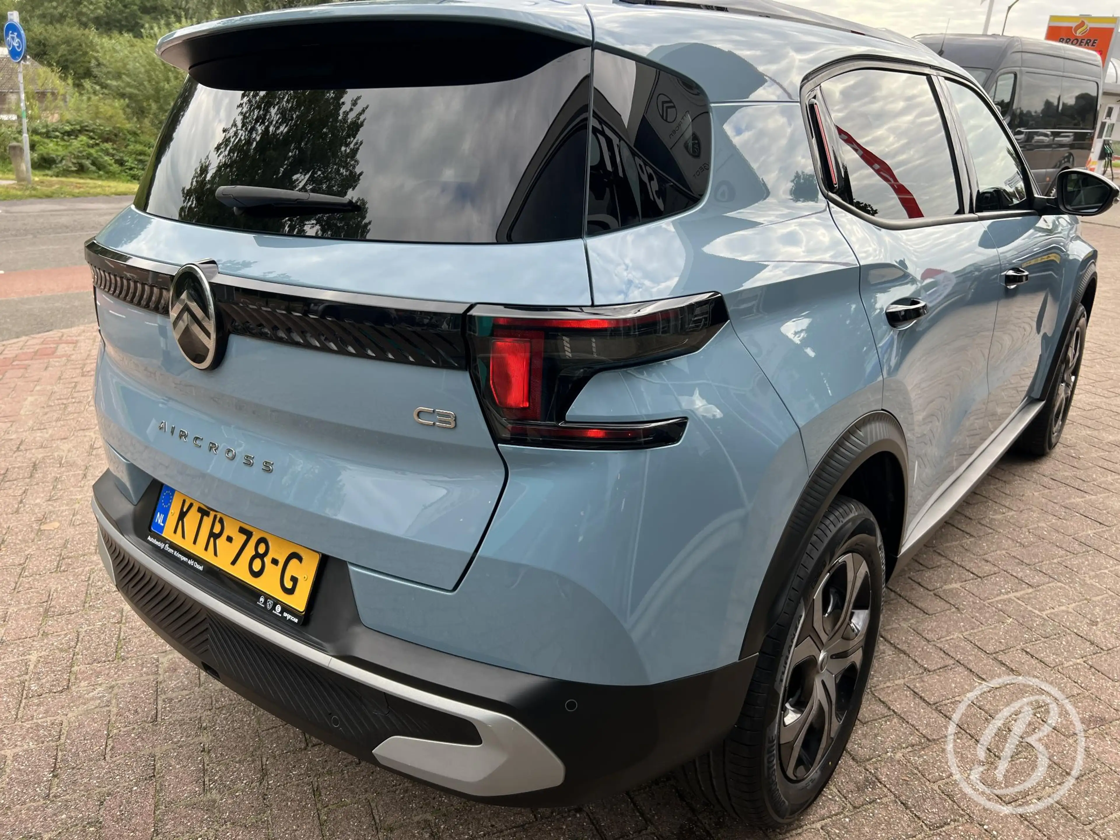 Citroen C3 Aircross 1.2 Turbo 100pk Plus — photo 35