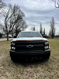 4WD Reg Cab Standard Box Work Truck w-2WT