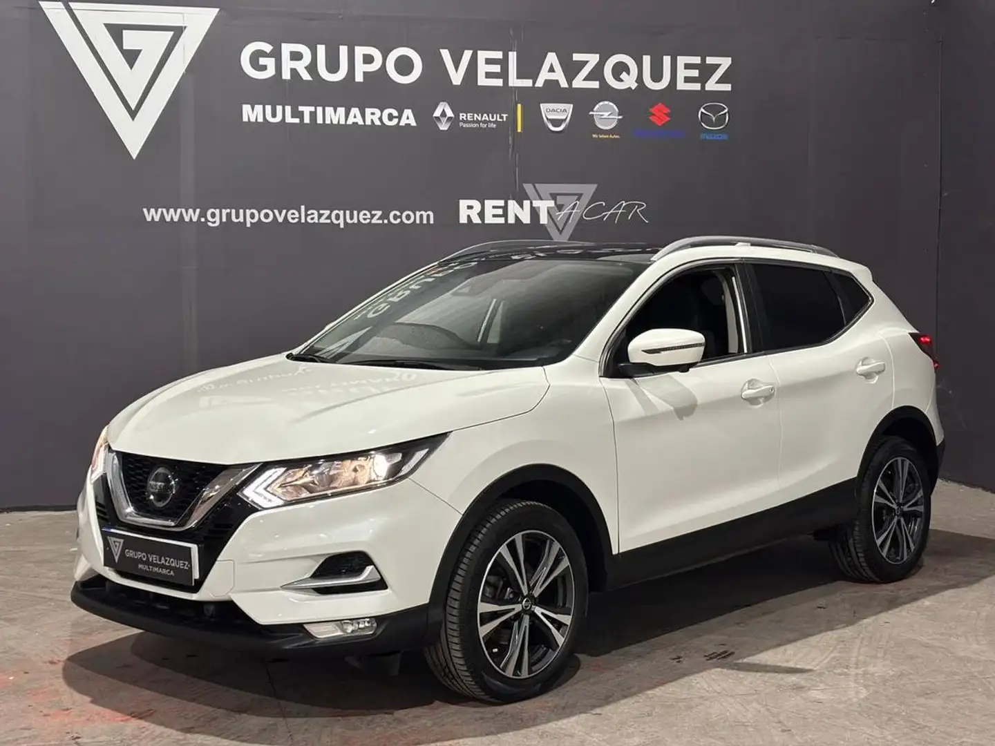 Nissan Qashqai 1.3 DIG-T N-Connecta 4x2 103kW Blanco - 1