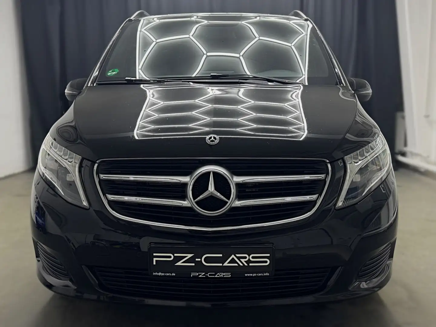 Mercedes-Benz V 220 V250d L Allrad|LED|Navi|Kam|AHK|Temp|2xSchie|6Si Noir - 2