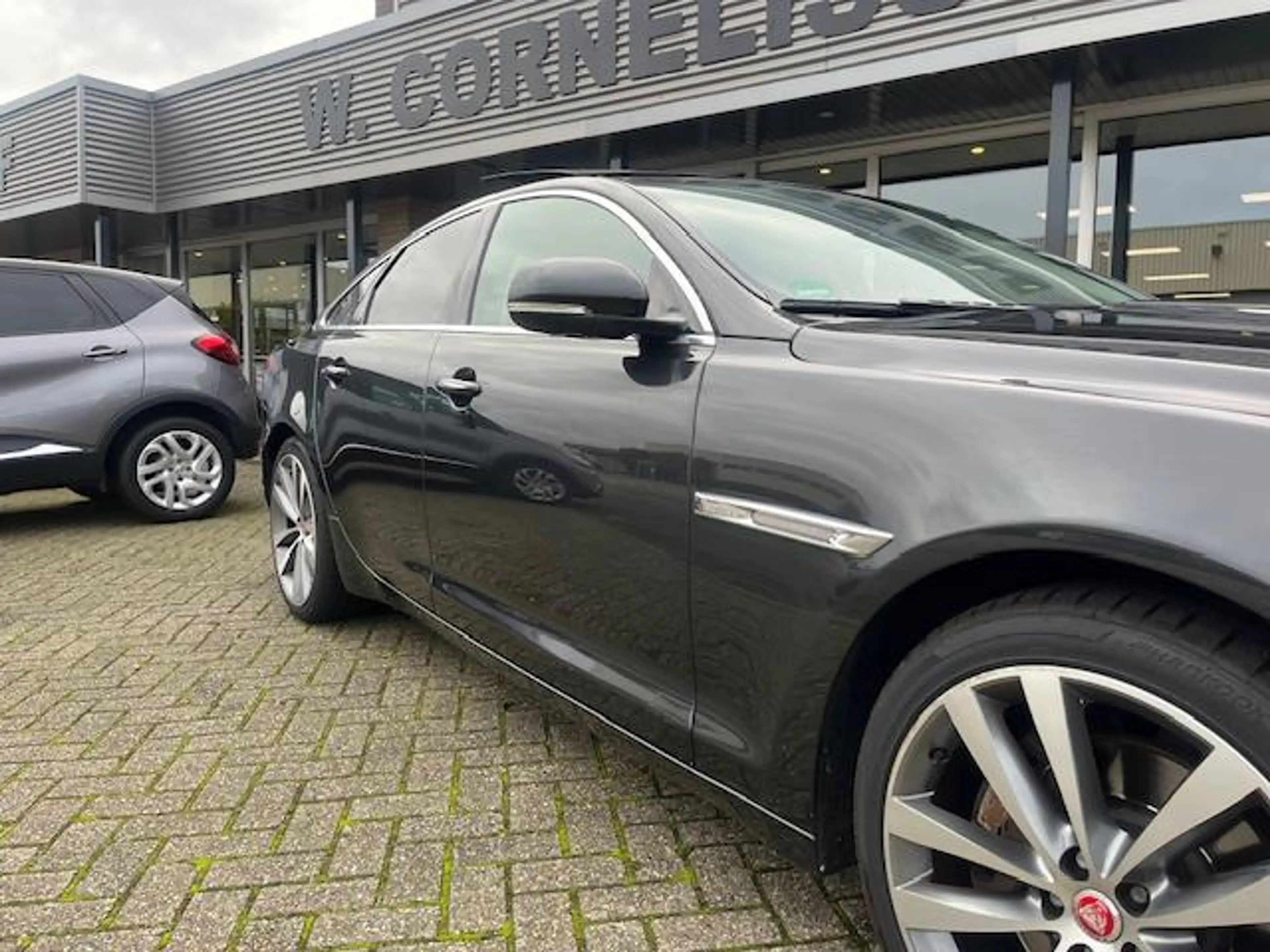 Jaguar XJ 2.0 Premium Luxury NW STAAT — photo 6