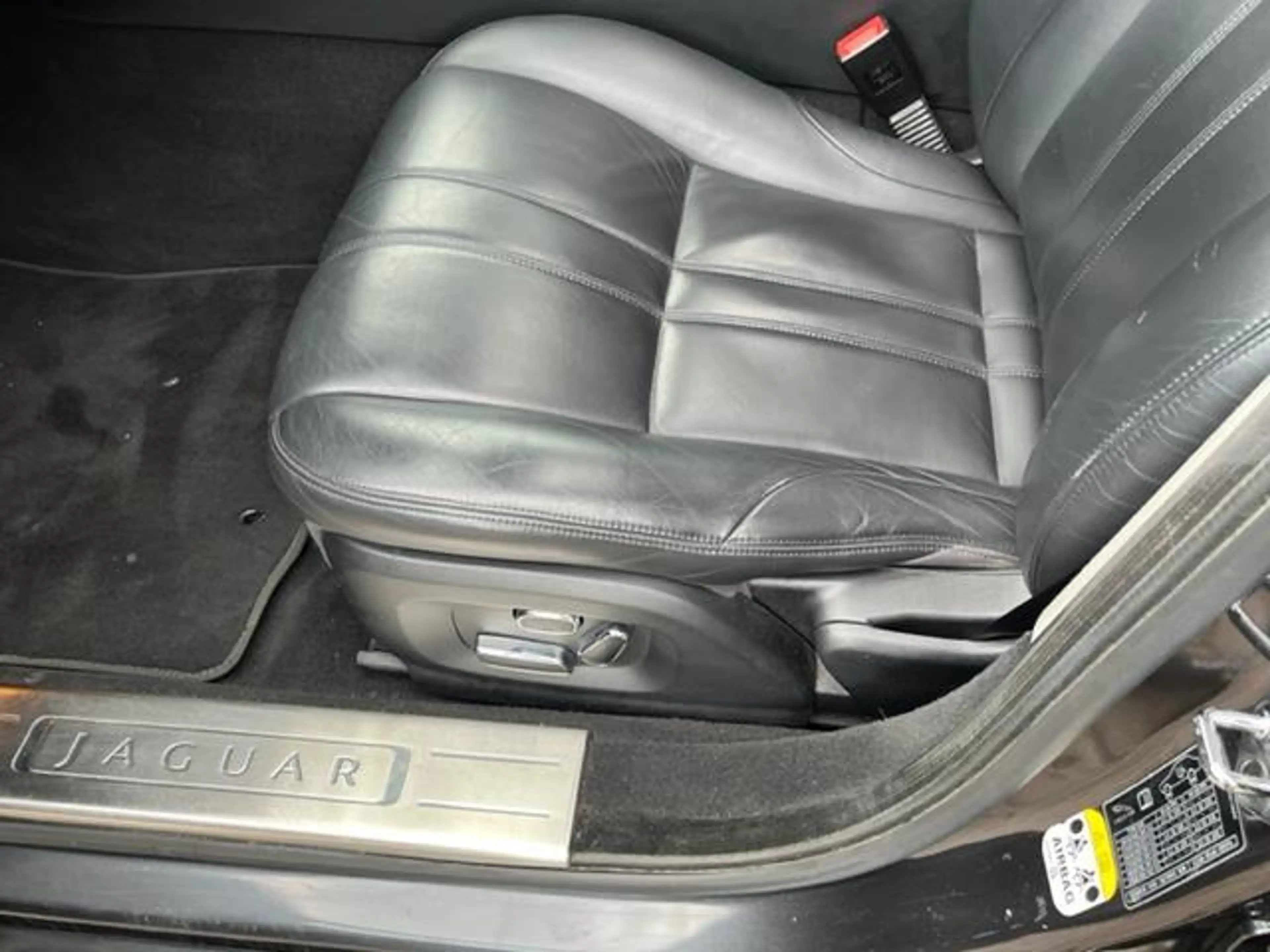 Jaguar XJ 2.0 Premium Luxury NW STAAT — photo 13