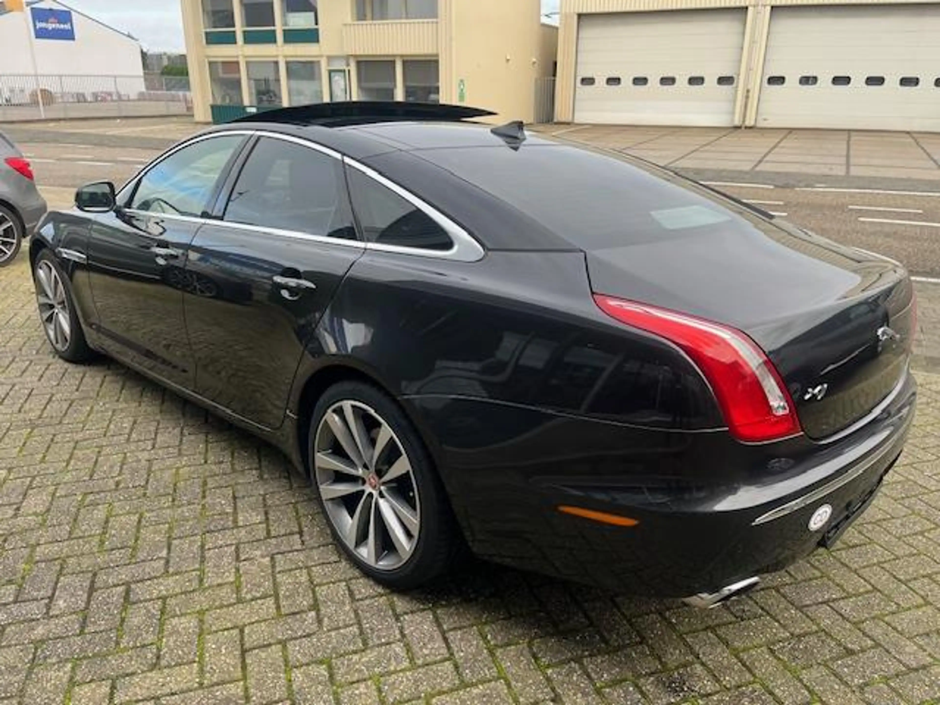 Jaguar XJ 2.0 Premium Luxury NW STAAT — photo 7