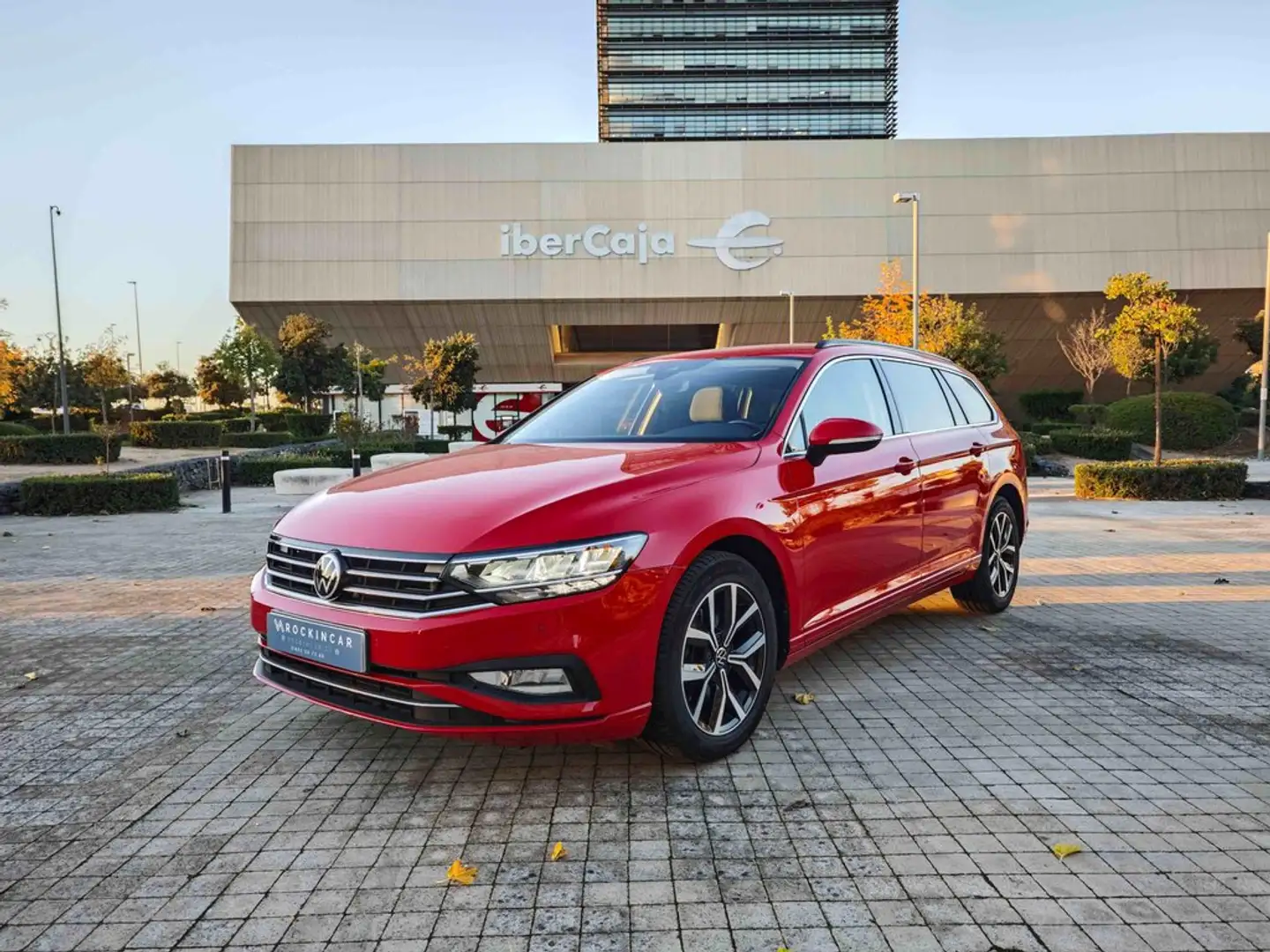 Volkswagen Passat Variant Executive 2.0 TDI 110kW (150CV) Rojo - 2