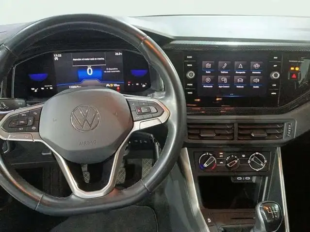 Volkswagen Polo view 12
