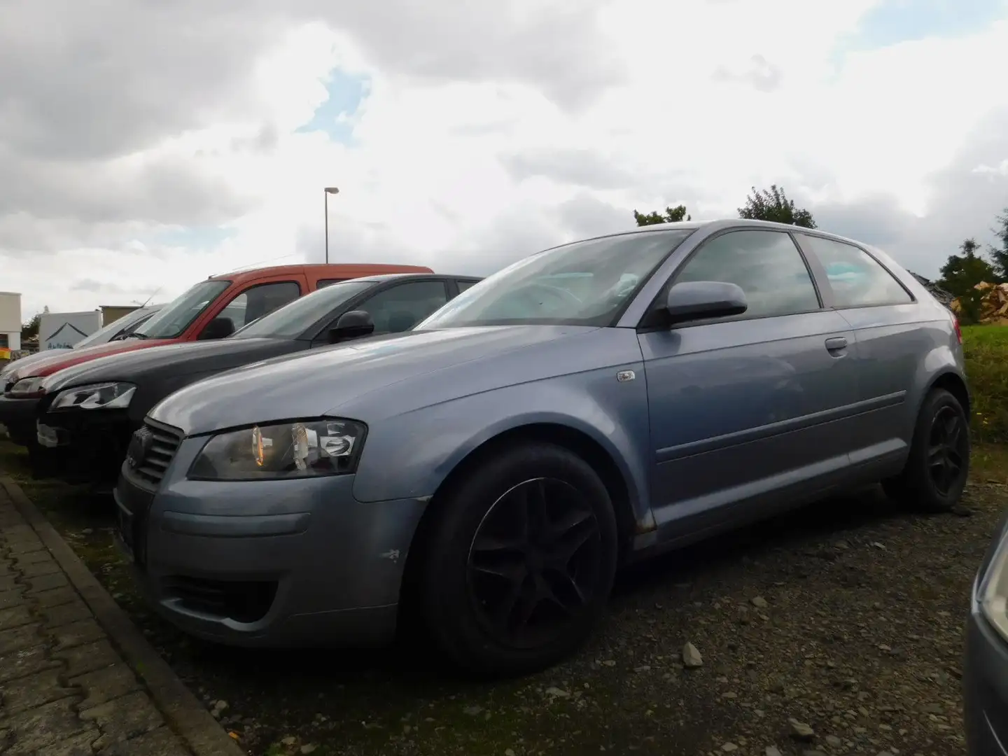 Audi A3 1.6 Attraction AC-A/LMF/ZV-F Silber - 2