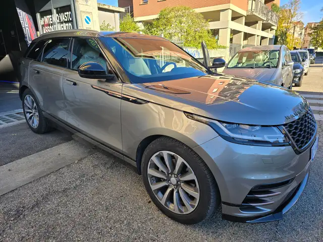 Land Rover Range Rover Velar Range Velar 3.0 V6 sd6 R-Dynamic SE 300cv auto
