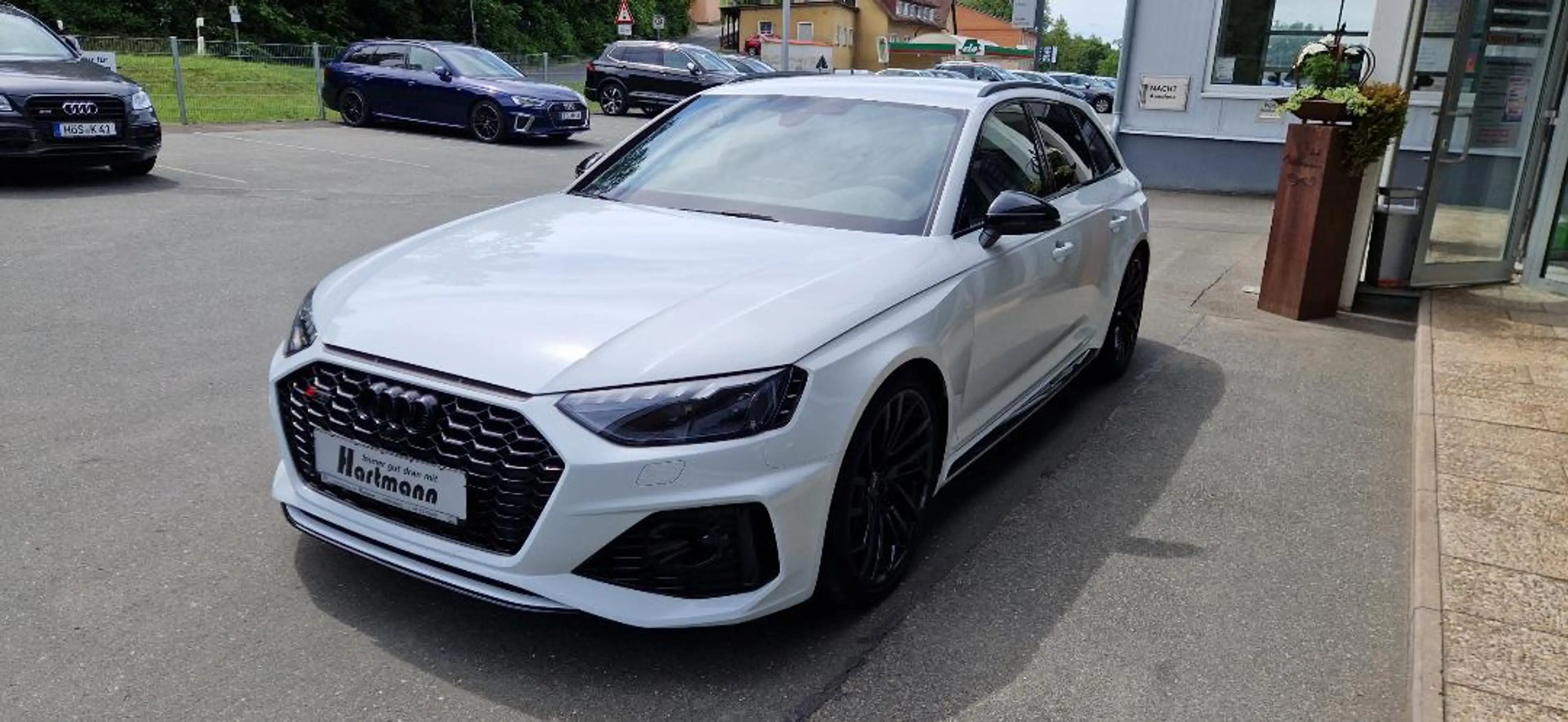 Audi RS4 Avant Quattro Matrix Sound MMI RS-Abgas — photo 2