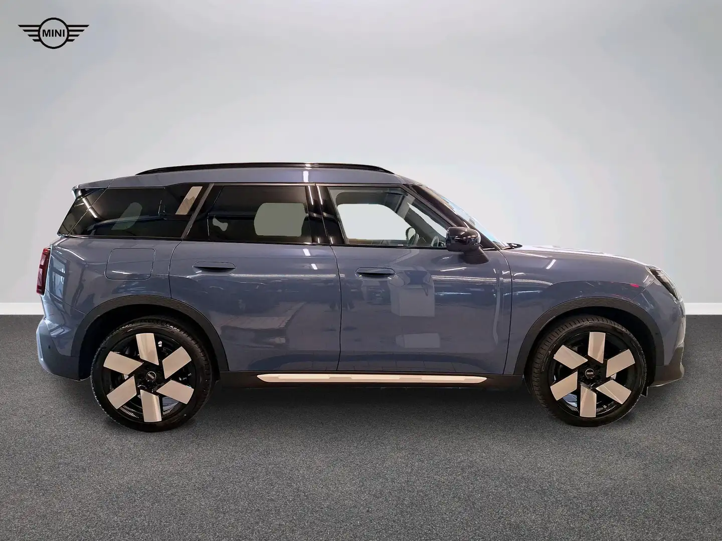 MINI Countryman C MINI Countryman C Синий - 2