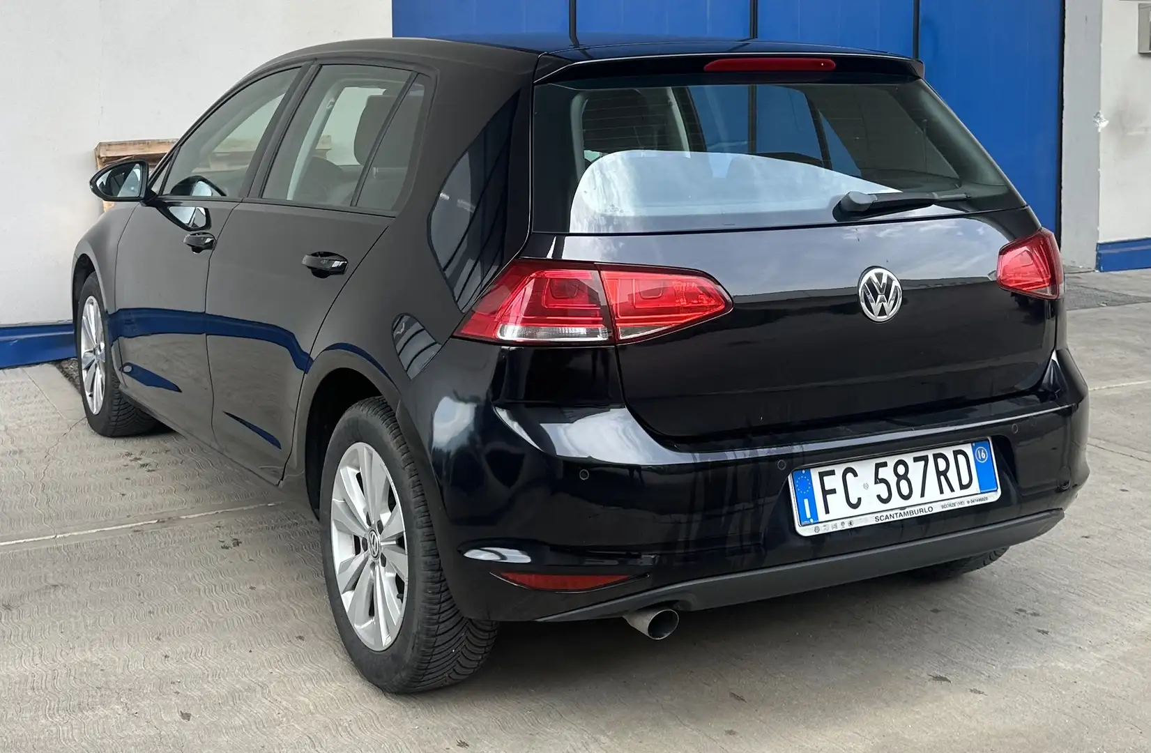 Volkswagen Golf 5p 1.6 tdi Comfortline Business - 1