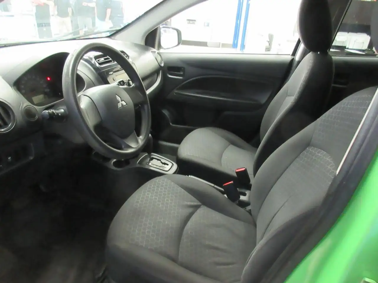 Mitsubishi Mirage photo Mitsubishi Mirage