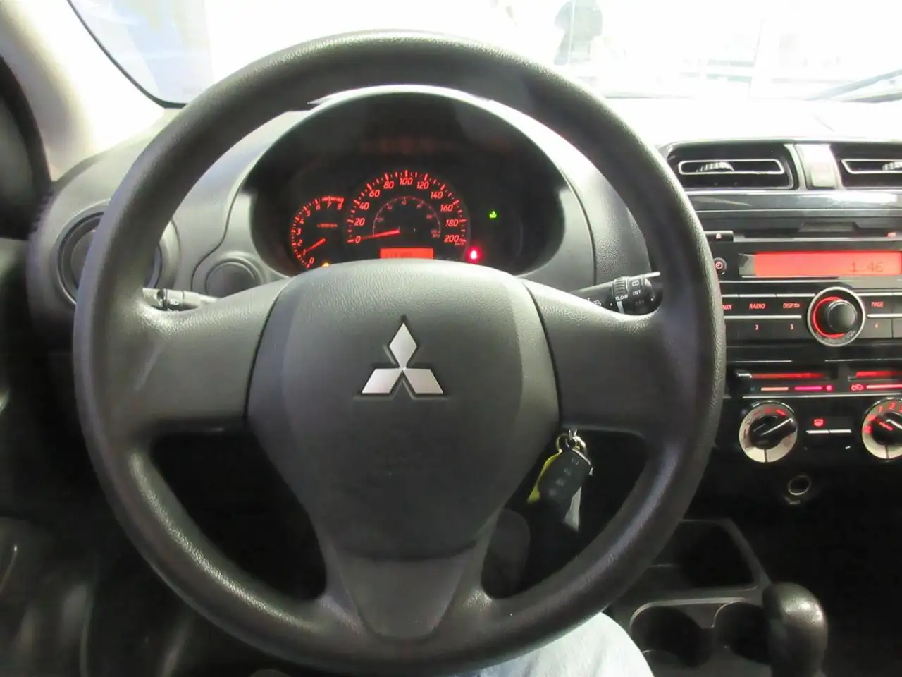 Mitsubishi Mirage photo Mitsubishi Mirage