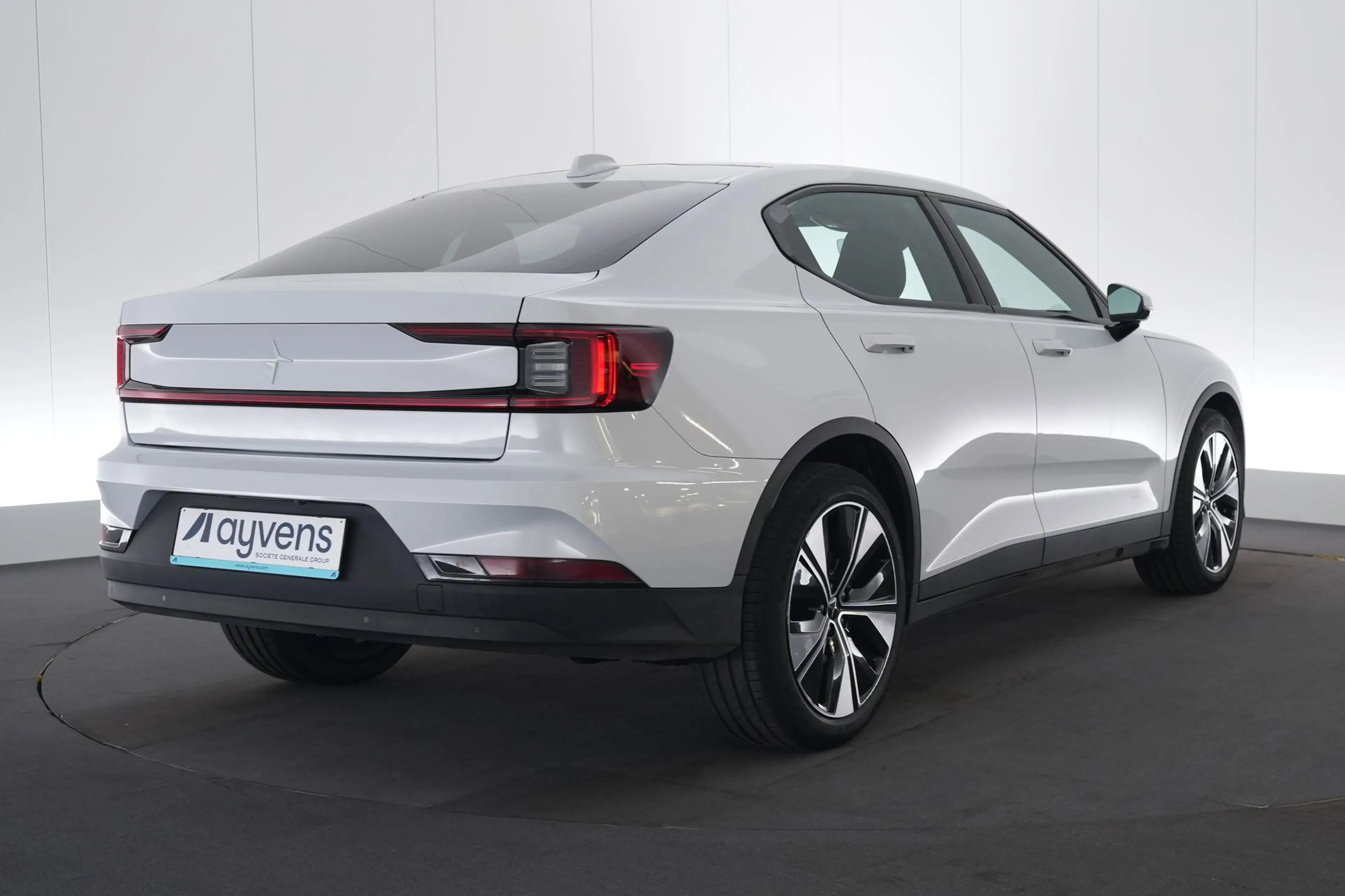 Polestar 2 69 kWh Single Motor Standard Range Plus LED GPS PD — photo 7