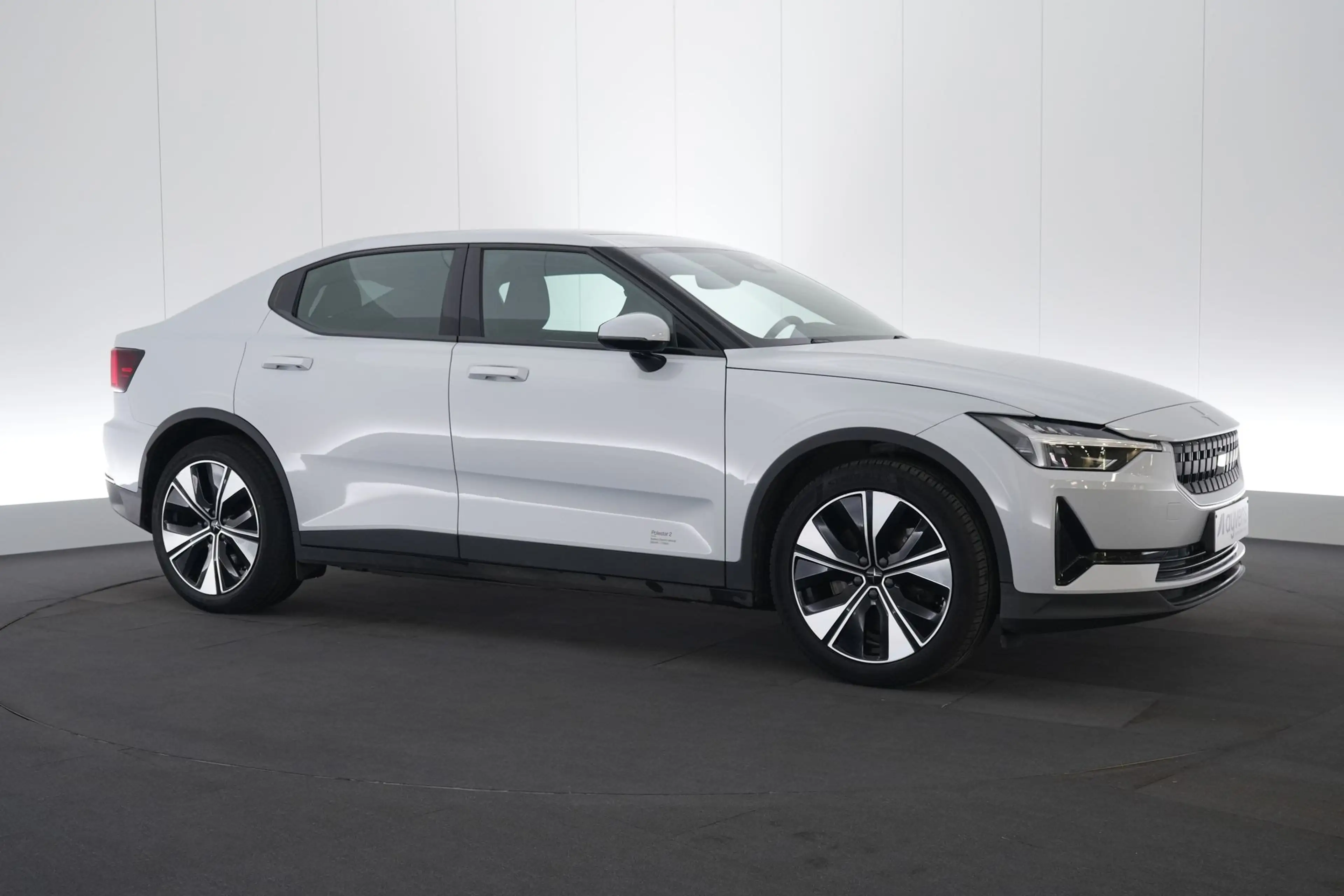 Polestar 2 69 kWh Single Motor Standard Range Plus LED GPS PD — photo 4