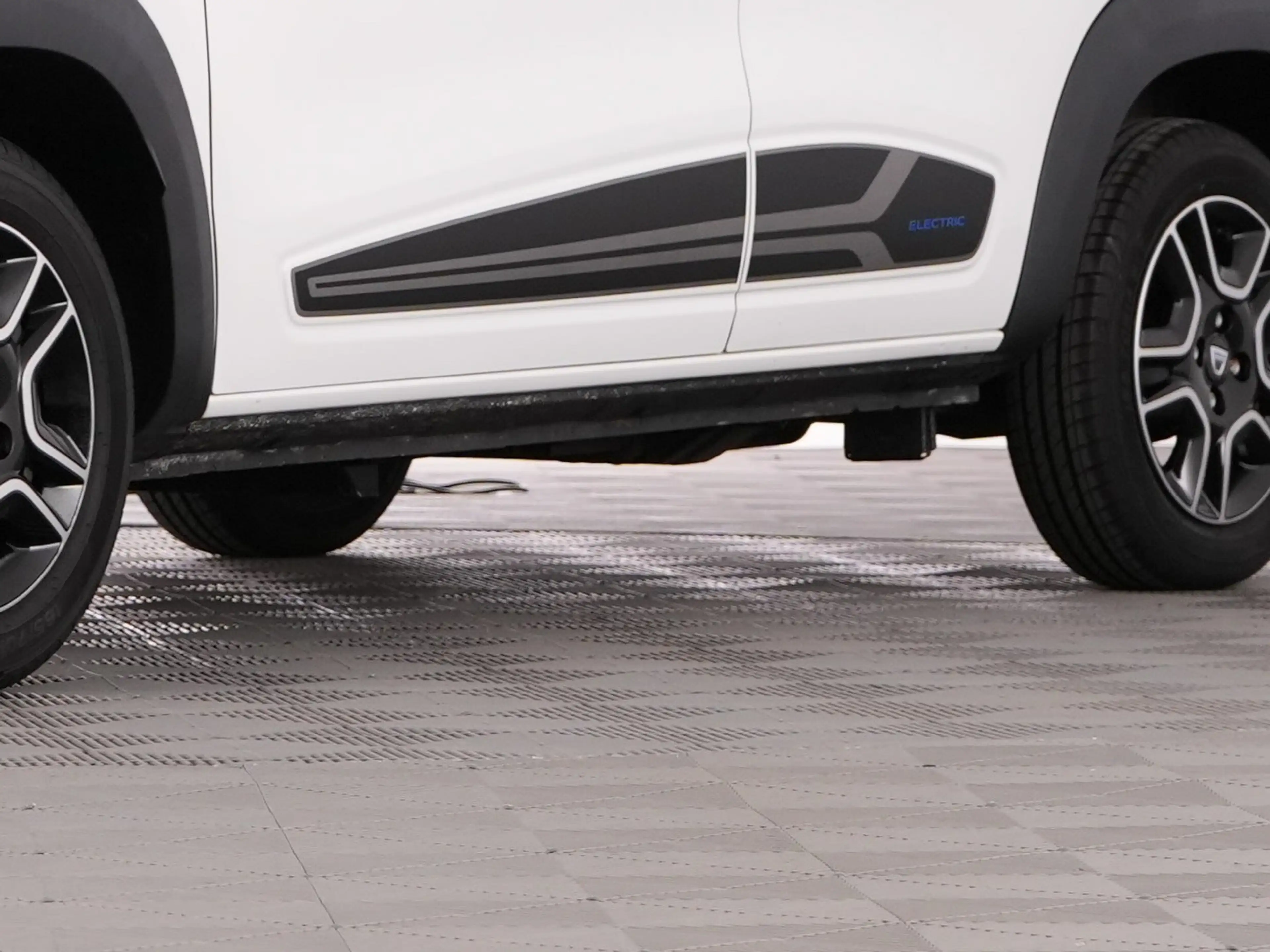 Dacia Spring Comfort Plus 27 kWh *SOH: 92%* NAVI | CAMERA | AIR — photo 43