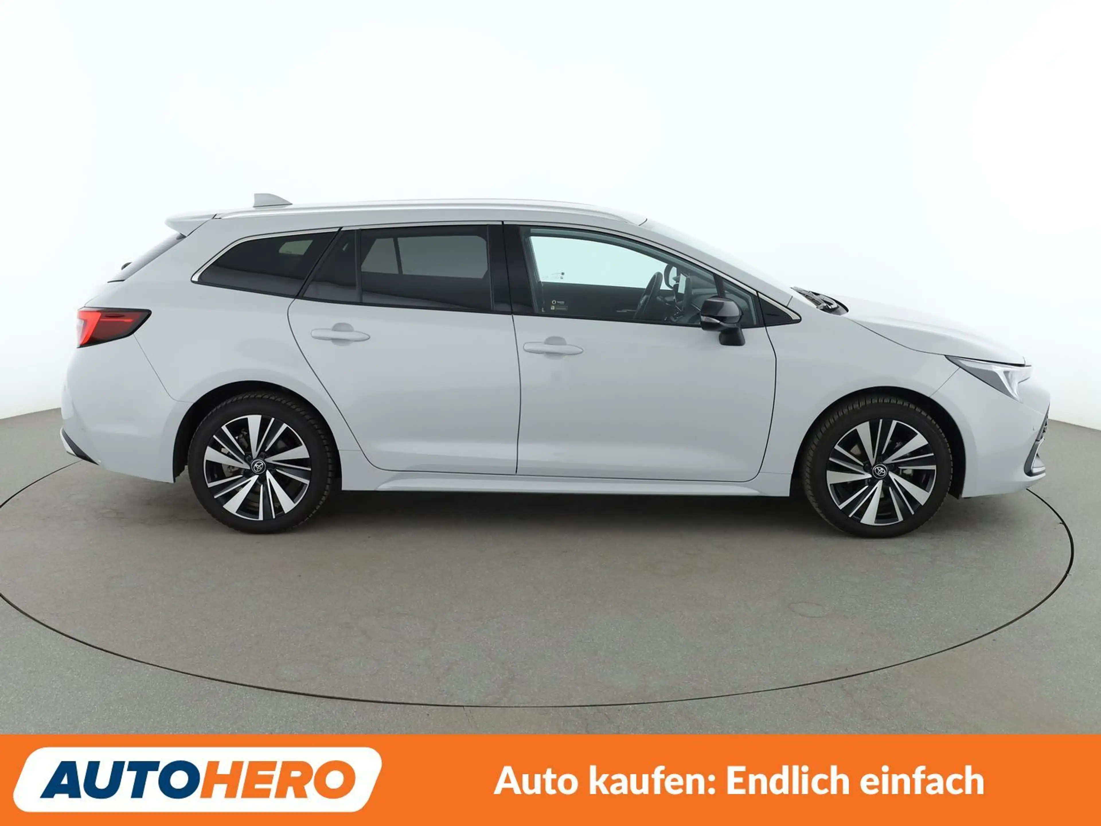 Toyota Corolla 1.8 Hybrid Teamplayer *BI-LED*ACC*CAM*PDC*SHZ* — photo 7