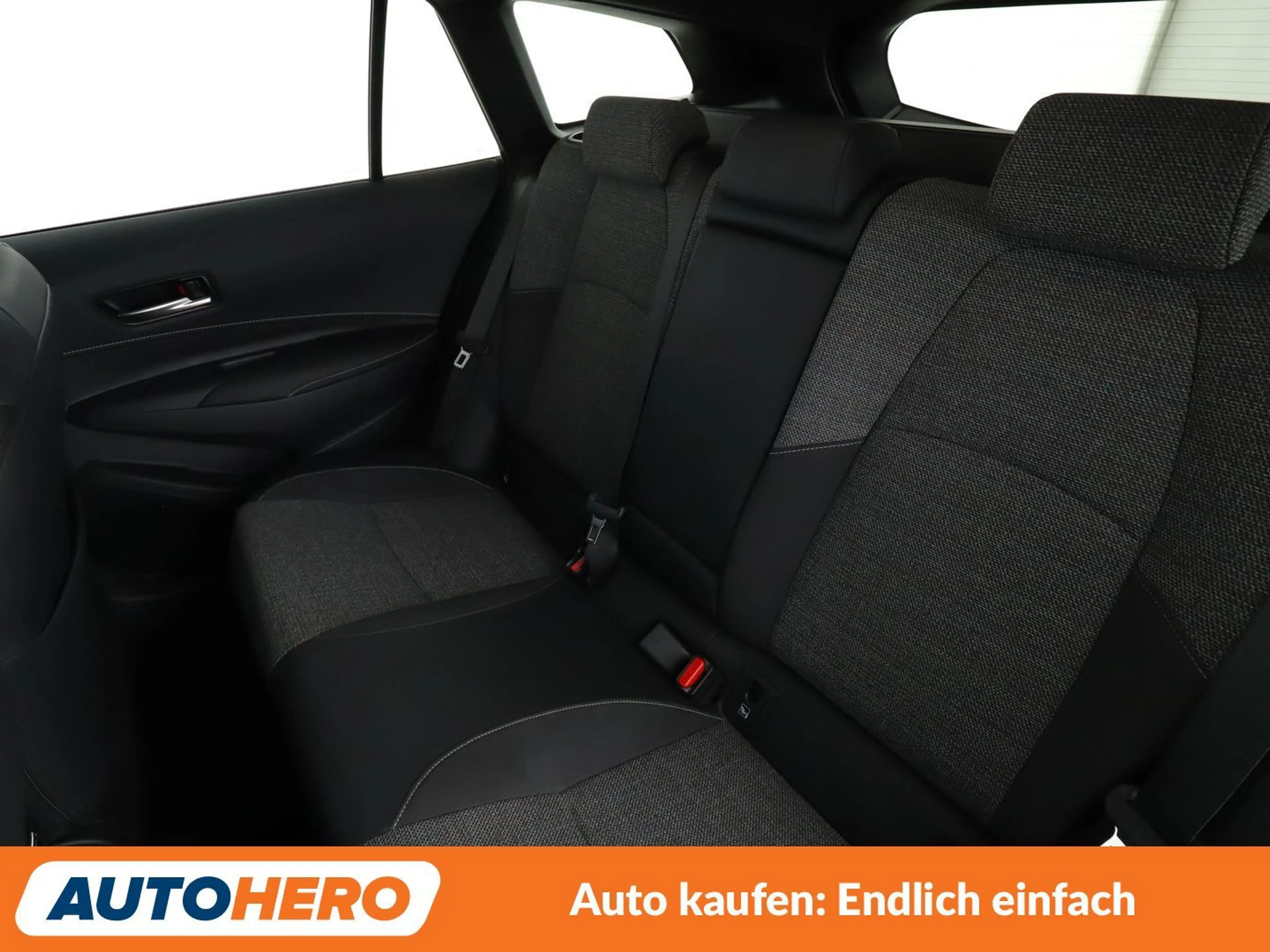Toyota Corolla 1.8 Hybrid Teamplayer *BI-LED*ACC*CAM*PDC*SHZ* — photo 14