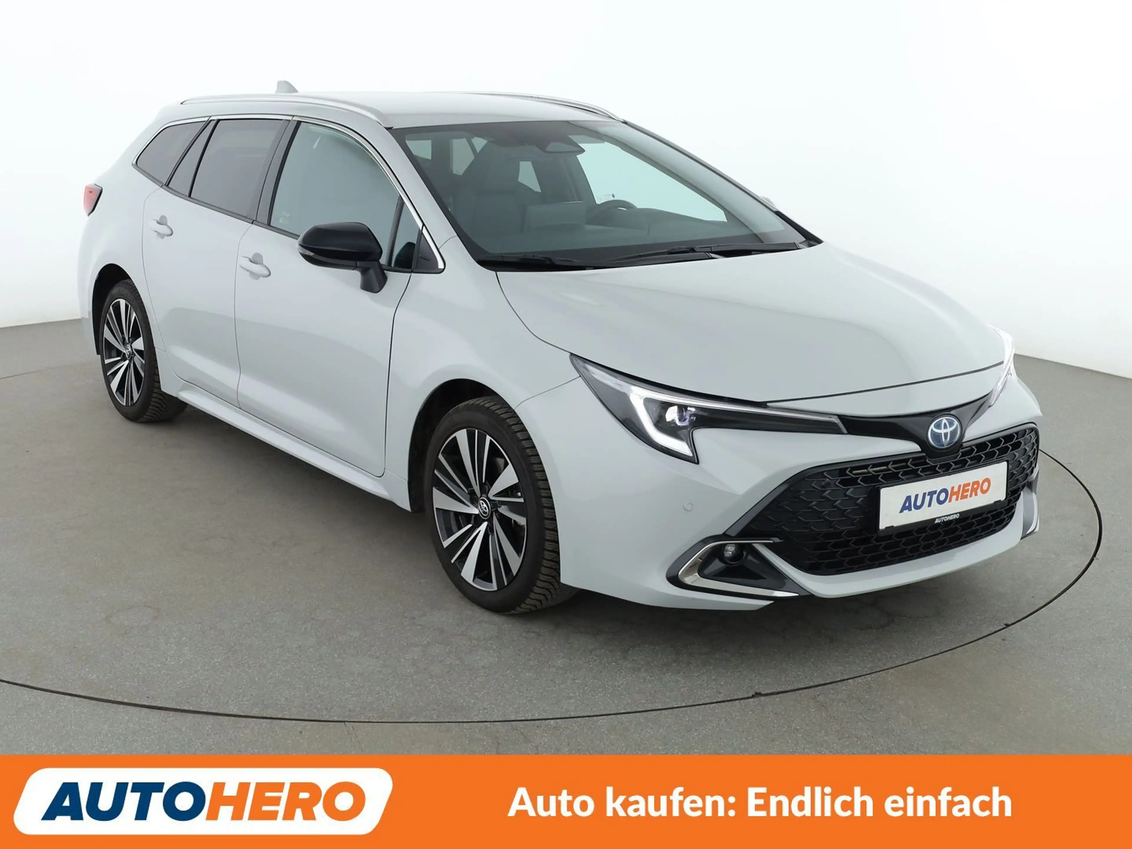 Toyota Corolla 1.8 Hybrid Teamplayer *BI-LED*ACC*CAM*PDC*SHZ* — photo 8