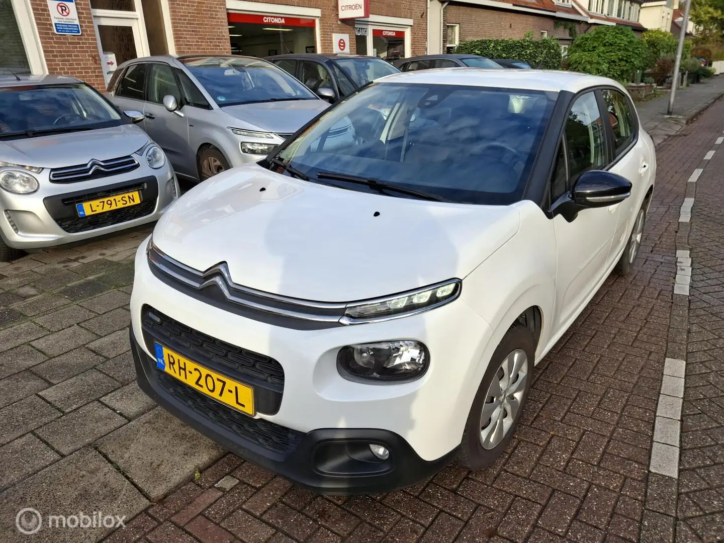 Citroen C3 1.2 PureTech Feel 105g Blanc - 1
