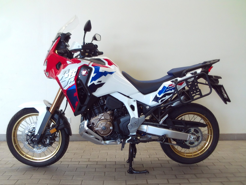 Honda CRF 1100 CRF1100L Africa Twin Sports DCT — photo 7
