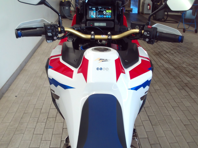 Honda CRF 1100 CRF1100L Africa Twin Sports DCT — photo 5