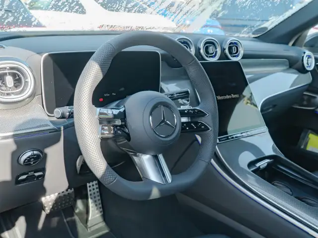 Mercedes-Benz 300 view 12