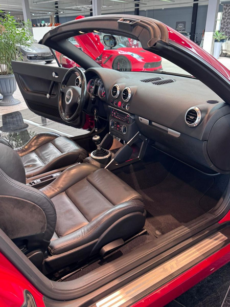 Audi TT 1.8 T Roadster 3.Hand.Leder Xenon HU neu — photo 13