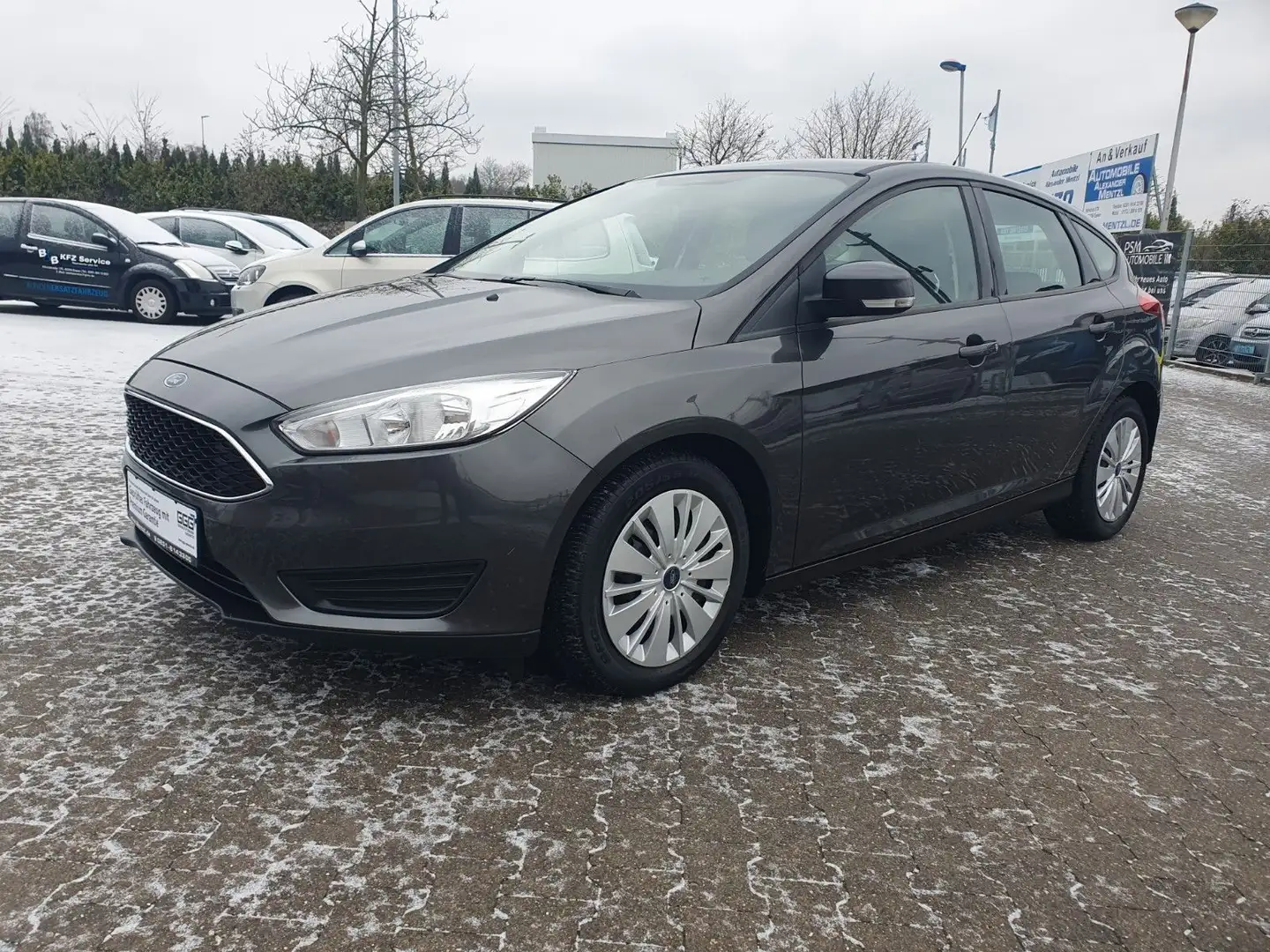 Ford Focus 1,0 Bluetooth GARANTIE KLIMAANLAGE TÜV NEU Gris - 1