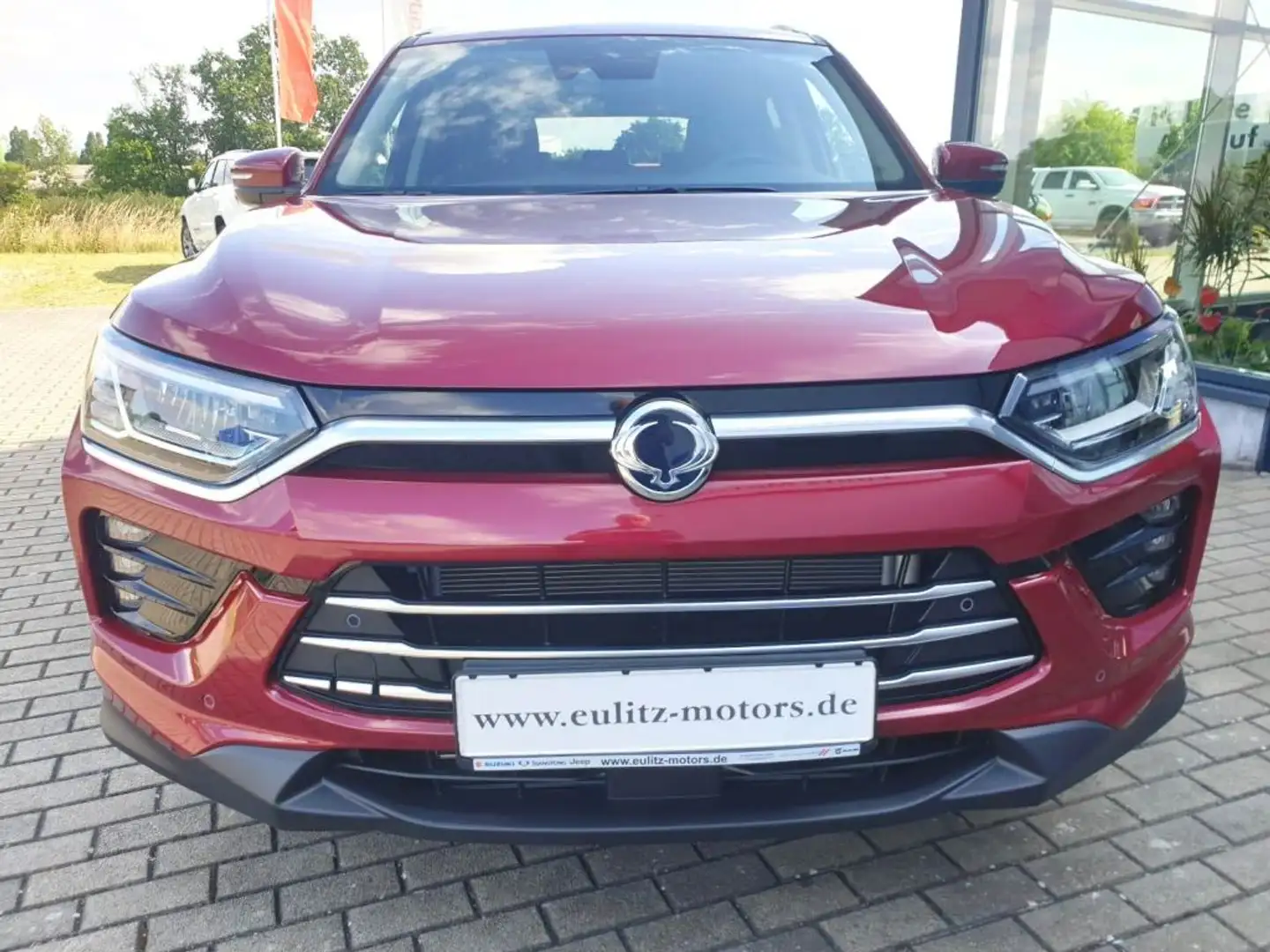 SsangYong Korando 1.5 T-GDi 2WD Aut. Ruby Rot - 2
